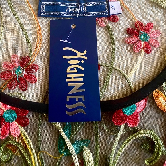 Women’s 2x NWT Highness black with floral embellished floral shoulders dress - Picture 4 of 13